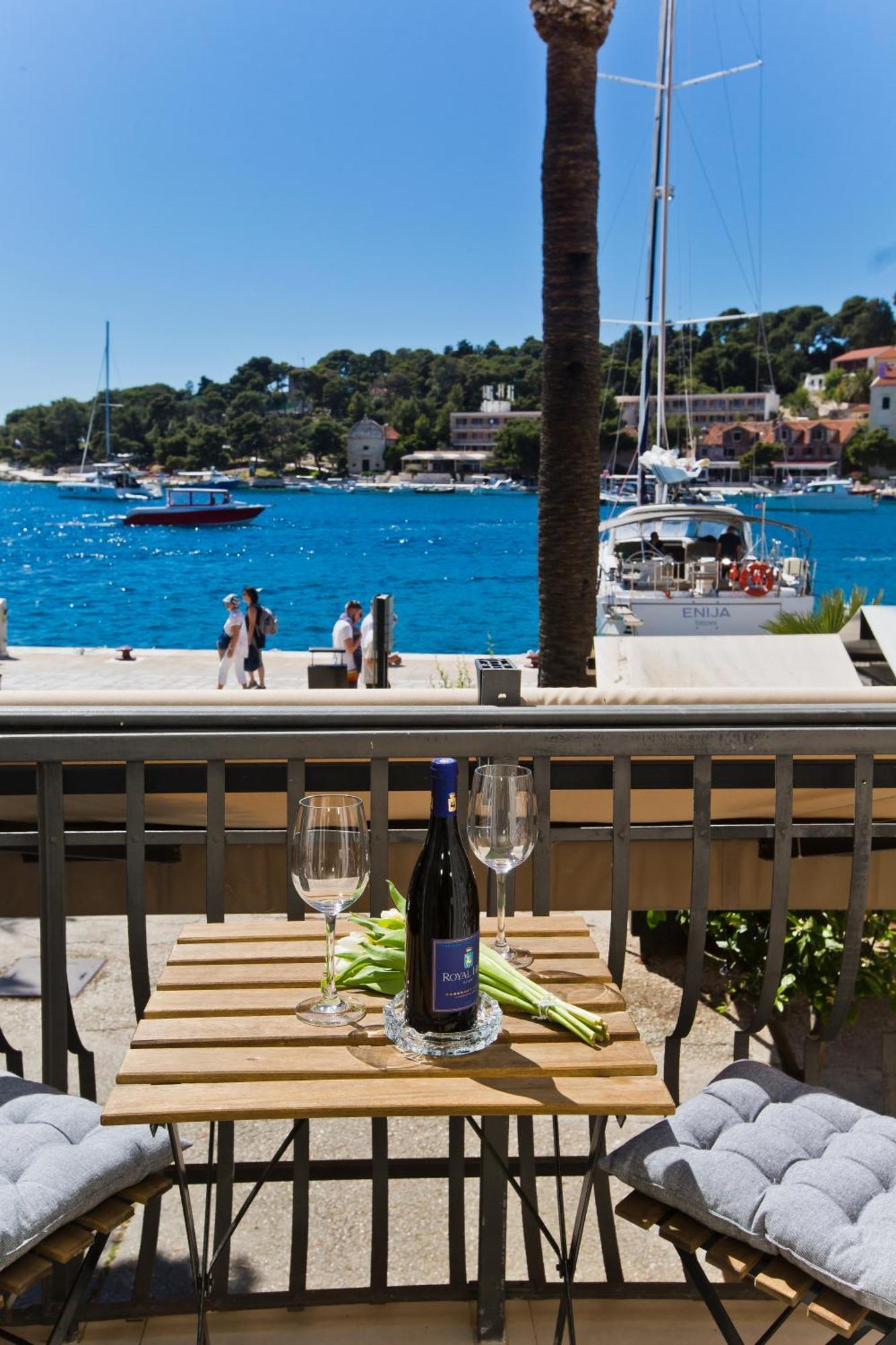 Riva Yacht Hvar Town Apartment Dış mekan fotoğraf