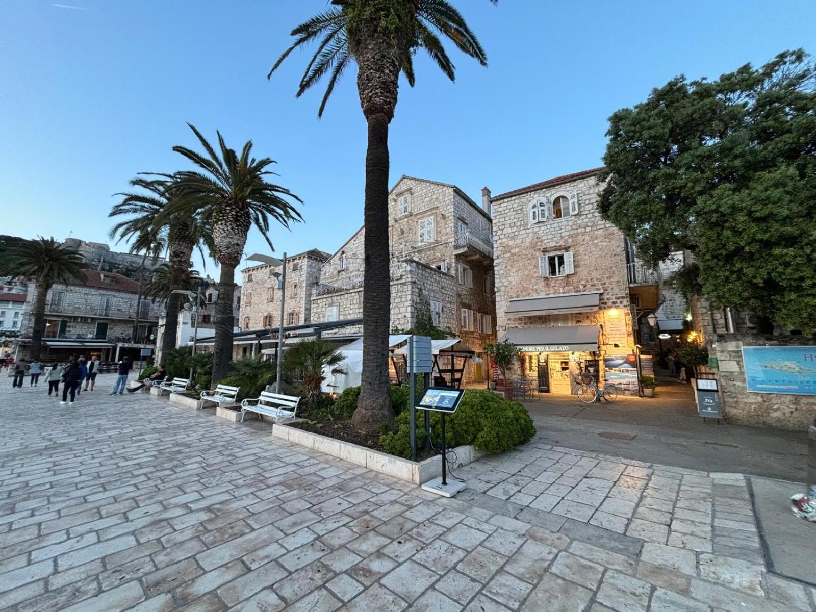 Riva Yacht Hvar Town Apartment Dış mekan fotoğraf