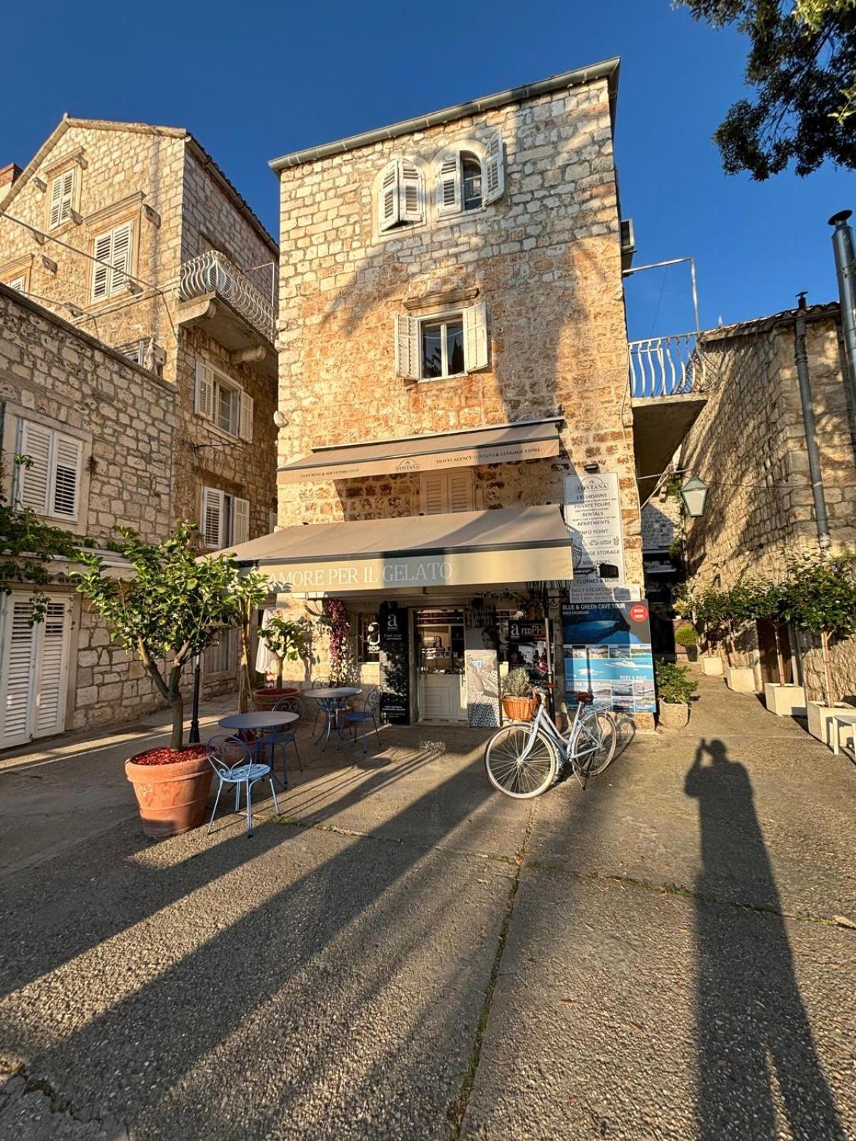 Riva Yacht Hvar Town Apartment Dış mekan fotoğraf
