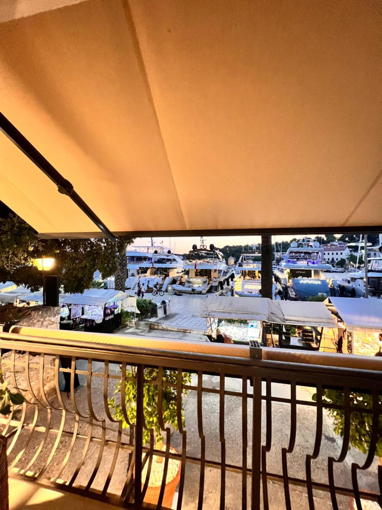 Riva Yacht Hvar Town Apartment Dış mekan fotoğraf